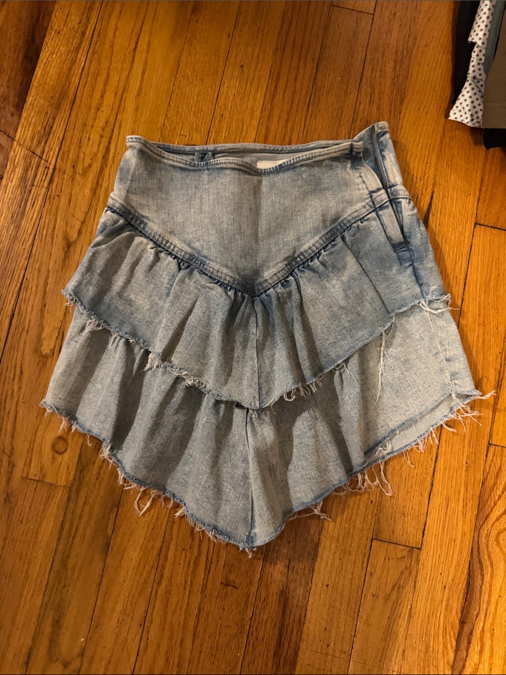 MOTHER Light Wash Tiered Ruffle Denim Skirt